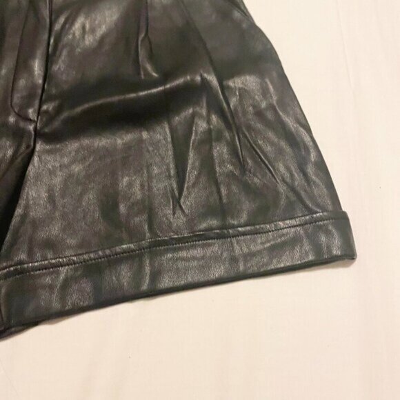 Dynamite Faux Leather Jet Black Shorts Womens Size Small - Picture 8 of 16